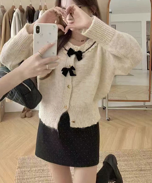 襟レースニットカーディガンリボントップス ハートボタン ガーリーニットトップス長袖 ショート丈秋冬ニットセーター 襟フリルゴールドボタンニット羽織り 丸首 レトロ 6JINGHAN-001