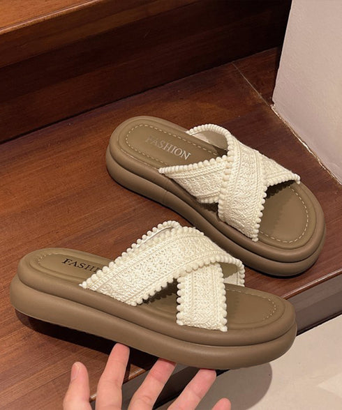 厚底サンダル レディース クロスサンダル 歩きやすい フラットシューズ おしゃれスリッパ リゾートサンダル 旅行 軽量シューズ疲れないサンダル 素足痛くない韓国風 6JLONG-008