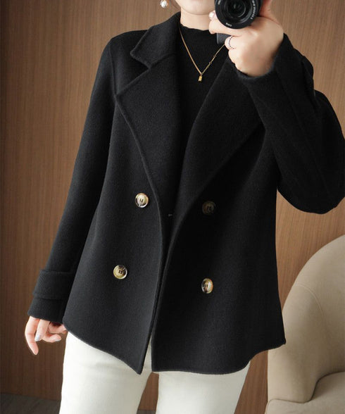 ウールタッチダブルブレストショートコート おしゃれテーラードジャケット 秋冬ショート丈アウター オフィスカジュアル きれいめコンパクトコートきちんと 軽量アウター 6QINGROU-009