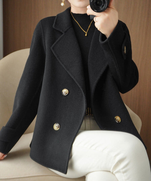 ウールタッチダブルブレストショートコート おしゃれテーラードジャケット 秋冬ショート丈アウター オフィスカジュアル きれいめコンパクトコートきちんと 軽量アウター 6QINGROU-009