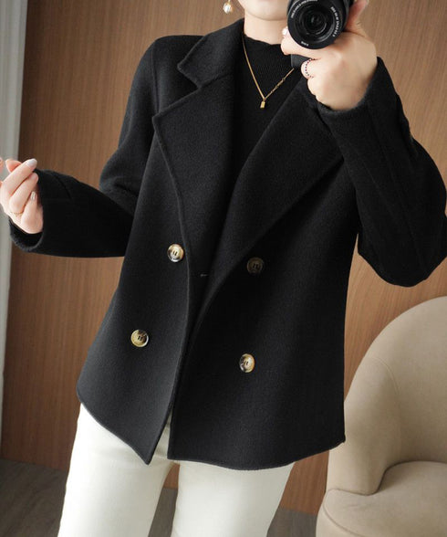 ウールタッチダブルブレストショートコート おしゃれテーラードジャケット 秋冬ショート丈アウター オフィスカジュアル きれいめコンパクトコートきちんと 軽量アウター 6QINGROU-009