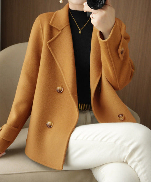 ウールタッチダブルブレストショートコート おしゃれテーラードジャケット 秋冬ショート丈アウター オフィスカジュアル きれいめコンパクトコートきちんと 軽量アウター 6QINGROU-009