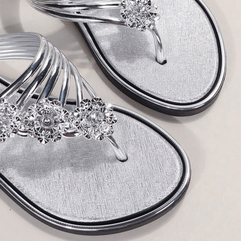 フラワートングサンダル レディース 夏靴 韓国ファッション フラットサンダル 歩きやすい ぺたんこストラップサンダル おしゃれ きらきら可愛い ビーチサンダル旅行 6SDALI-001