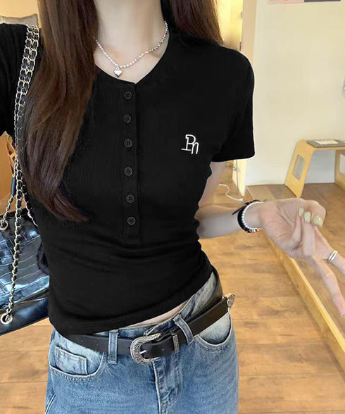 ヘンリーネックTシャツワンポイントロゴt 細見えリブトップス ハーフボタン コンパクトTシャツ 華奢見え刺しゅう 半袖カットソー 韓国風 大人カジュアル春夏服無地 6SLSHUM-001