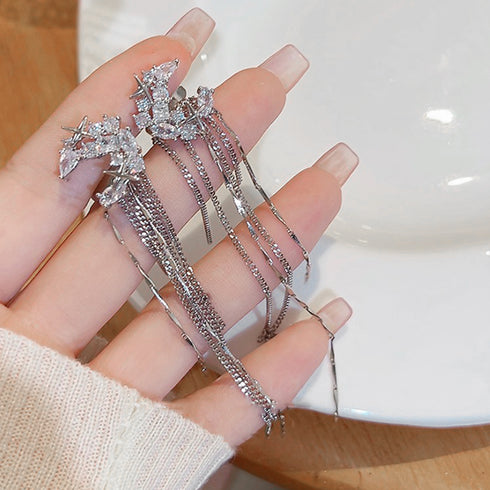 フリンジ イヤーカフ チェーンイヤリング レディース キラキラ揺れる イヤークリップ パーティージュエリー おしゃれアクセサリー お呼ばれ耳飾り フェミニン可愛い 6SNIU-001