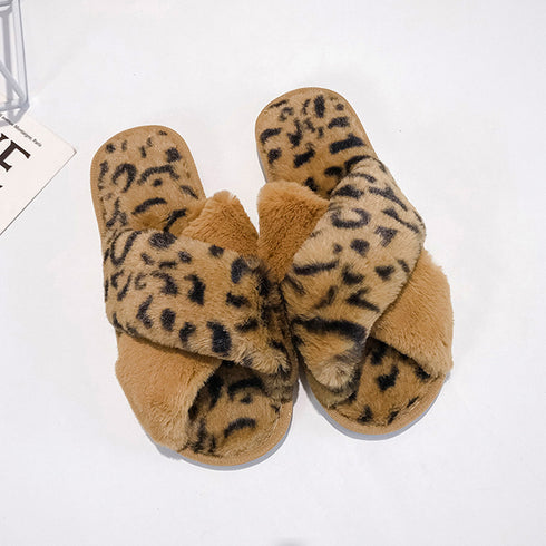 ファーサンダル レディース レオパード柄 ファースリッパ あったか 滑り止め ヒョウ柄 秋冬 フラットサンダル 室内履き ふわふわクロスストラップ ルームシューズ 6TMEI-001