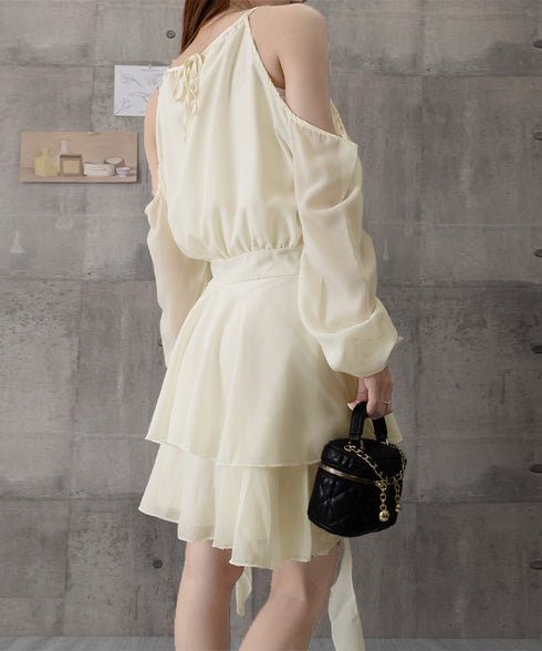 オフショルダーミニワンピース 可愛い夏服 ホルターネック チュニックワンピース レディース ウエストマーク フリルティアードワンピース きれいめワンピ フェミニン 6YIGUL-005