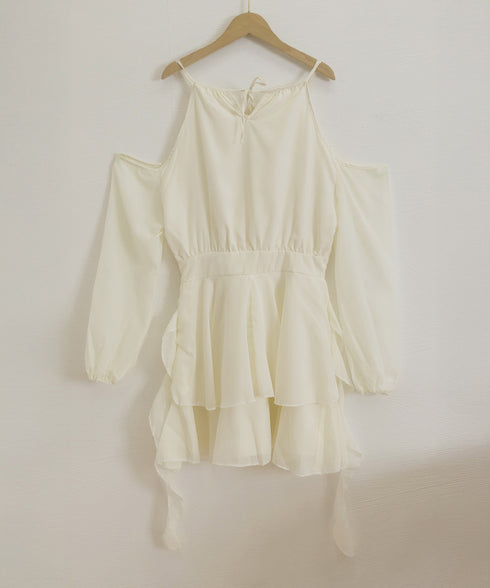 オフショルダーミニワンピース 可愛い夏服 ホルターネック チュニックワンピース レディース ウエストマーク フリルティアードワンピース きれいめワンピ フェミニン 6YIGUL-005