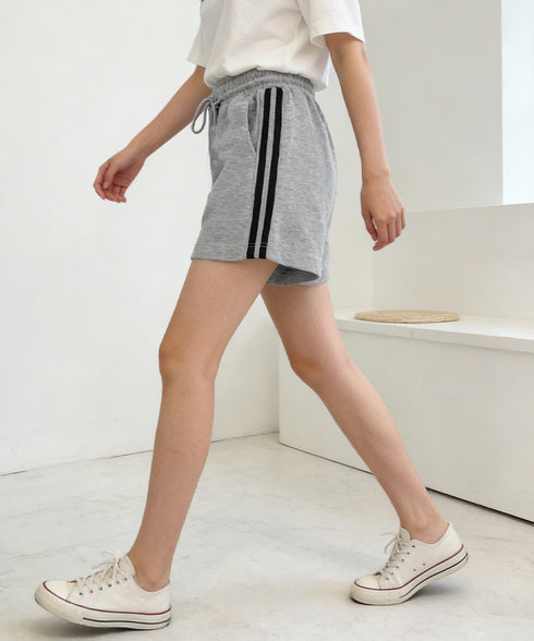 スウェットショートパンツサイドライン夏服 カジュアル スポーティー短パン 美脚脚長ハーフパンツ ゆったり夏ボトムス リラックス着やせ 楽ちんハイウエストショーパン 6YYG-008