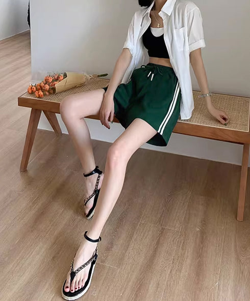 スウェットショートパンツサイドライン夏服 カジュアル スポーティー短パン 美脚脚長ハーフパンツ ゆったり夏ボトムス リラックス着やせ 楽ちんハイウエストショーパン 6YYG-008