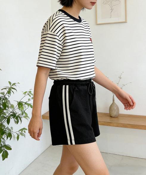 スウェットショートパンツサイドライン夏服 カジュアル スポーティー短パン 美脚脚長ハーフパンツ ゆったり夏ボトムス リラックス着やせ 楽ちんハイウエストショーパン 6YYG-008