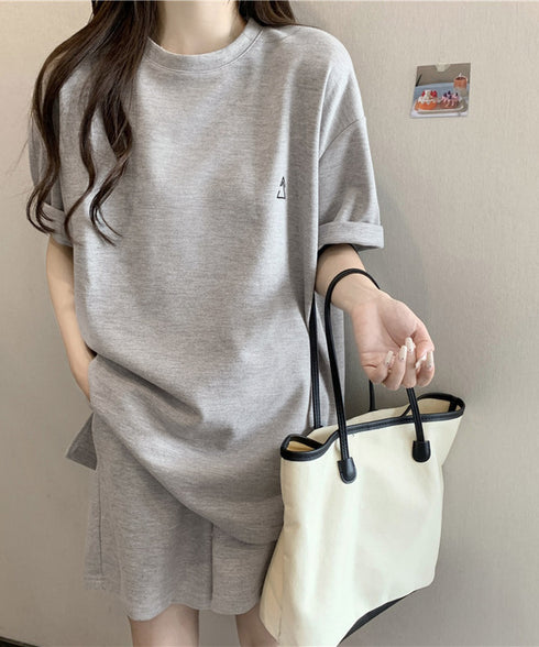 ワンポイントロゴTシャツセットアップ夏服 ゆったり半袖トップス ショートパンツ上下セット リラックスルームウェア カジュアル ワンマイルウェア 韓国風 大人可愛い 6YYG-009
