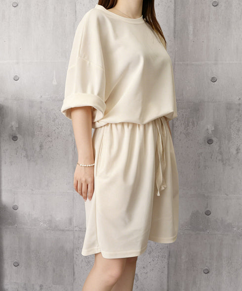 ワンポイントロゴTシャツセットアップ夏服 ゆったり半袖トップス ショートパンツ上下セット リラックスルームウェア カジュアル ワンマイルウェア 韓国風 大人可愛い 6YYG-009