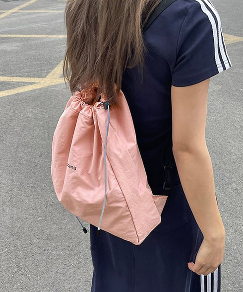 ナップサック 巾着リュック ボディバッグ バックパック大容量A4 ユニセックス ジムバッグ 痛くない 軽量リュックサック アウトドア背負いバッグ 通勤通学鞄韓国風 6ZMIN-008