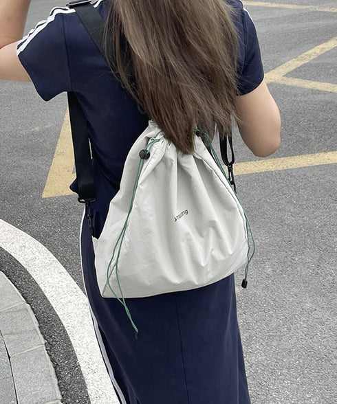 ナップサック 巾着リュック ボディバッグ バックパック大容量A4 ユニセックス ジムバッグ 痛くない 軽量リュックサック アウトドア背負いバッグ 通勤通学鞄韓国風 6ZMIN-008