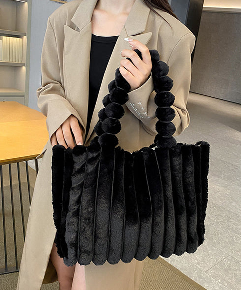 トートバッグ 秋冬 ファーバッグ 大容量 肩掛けバッグ ふわふわ a4対応 ハンドバッグ 大人可愛い 通勤通学 手提げかばん 縦ライン エコファーバッグ 2way 77MENGL-002