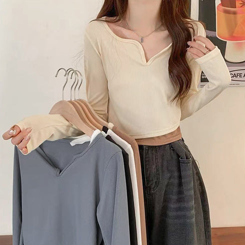ショート丈トップス キーネック Tシャツ レディースファッション カットソー vネック 韓国風 お洒落 重ね着 着回し レイヤード風 インナー デコルテ 77BYFS-042