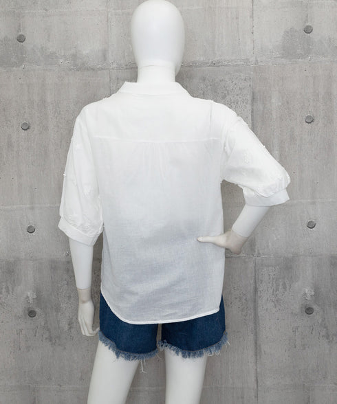 ブラウス キーネック 刺しゅうトップス 半袖 レディース レースブラウス 無地 プルオーバー カジュアルきれいめ 花柄シャツ 白 韓国ファッション 着回し 77HAOL-001