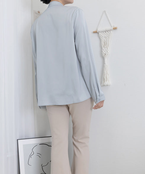 シャツブラウス 長袖 ゆったり トップス とろみシャツ レディース サテン風トップス 大人女性 通勤 入学式 卒業式 フォーマル OL 無地ブラウス 体型カバー 77LPW-001