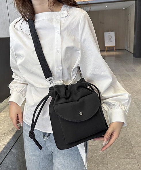 ショルダーバッグ 2wayバケットバッグ 軽量 キャンバスショルダー 韓国風 斜めがけバッグ 大人カジュアル 手提げバッグ ドローストリング 帆布BAG スクエア 77YD-001