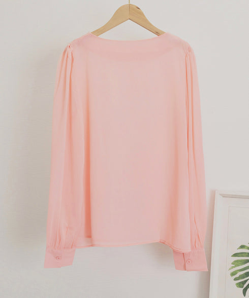 ブラウス ゆったり 長袖トップス 透け感 シアーブラウス レディース フェミニン 通勤OL 大人可愛い シフォンブラウス 体型カバー ラウンドネック 軽やか 無地 77YLMEI-001