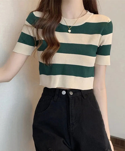 サマーニット ボーダー柄 半袖ニットソー ショート丈ニットトップス へそ出し レディーストップス クルーネック ニットTシャツクロップド 配色ライン カジュアル 77YOUYIH-001