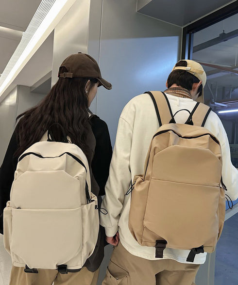 リュックサック ユニセックス 大容量A4 バックパック 男女兼用ナイロン鞄 軽量 人気アウトドアかばん 大人カジュアル 通学通勤 PC収納 韓国風 マザーズバッグ 77YUNL-001