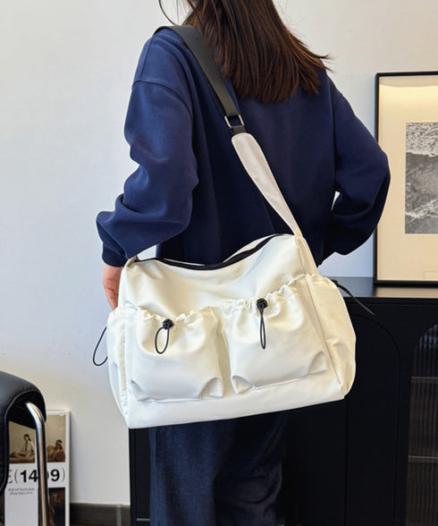 ショルダーバッグ 大容量 ユニセックス鞄 多収納肩掛けバッグ A4対応 マザーズバッグ 韓国ファッション カジュアル 通勤通学 斜めがけバッグ ファスナー開閉 77ZHONGZ-001