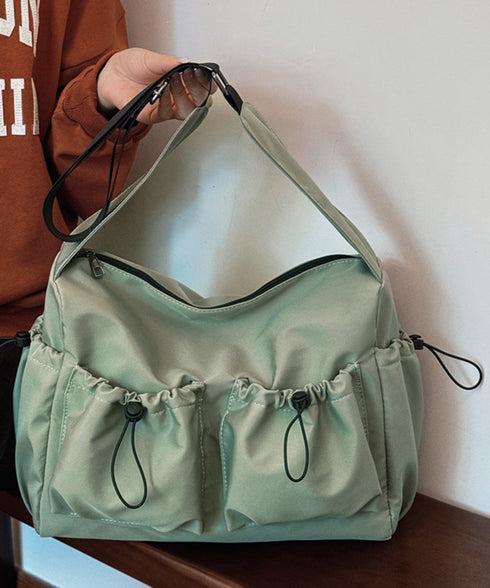 ショルダーバッグ 大容量 ユニセックス鞄 多収納肩掛けバッグ A4対応 マザーズバッグ 韓国ファッション カジュアル 通勤通学 斜めがけバッグ ファスナー開閉 77ZHONGZ-001