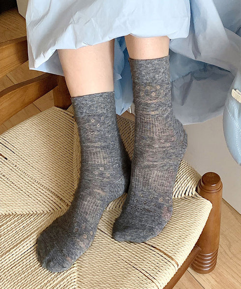 透かし編みクルーソックス ルーズ靴下薄手 大人可愛い メッシュソックス ガーリーシースルーくつした デイリーおしゃれ靴下 通気性 通勤通学レース調ソックス 春夏秋 80YSUF-001