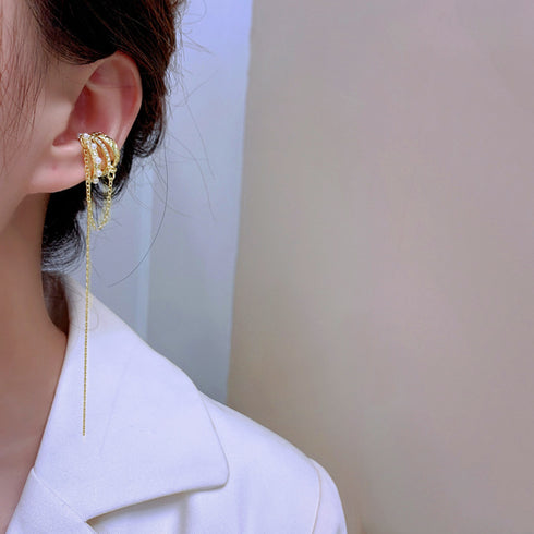 片耳用 イヤーカフ レディースイヤリング ウェアリング チェーンイヤーカフ 韓国 おしゃれ 結婚式 プチプラ アクセサリー 耳飾り フェイクパール キラキラ輝く 80BYU-018