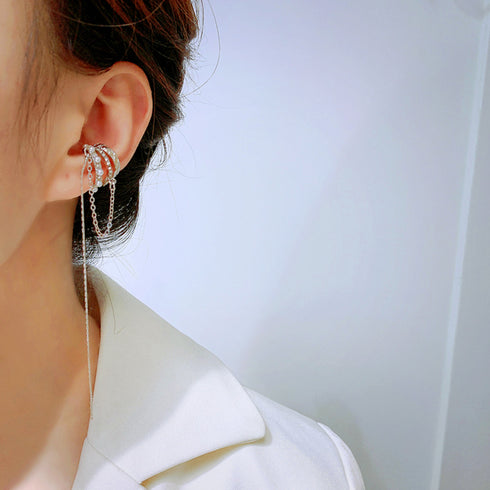 片耳用 イヤーカフ レディースイヤリング ウェアリング チェーンイヤーカフ 韓国 おしゃれ 結婚式 プチプラ アクセサリー 耳飾り フェイクパール キラキラ輝く 80BYU-018