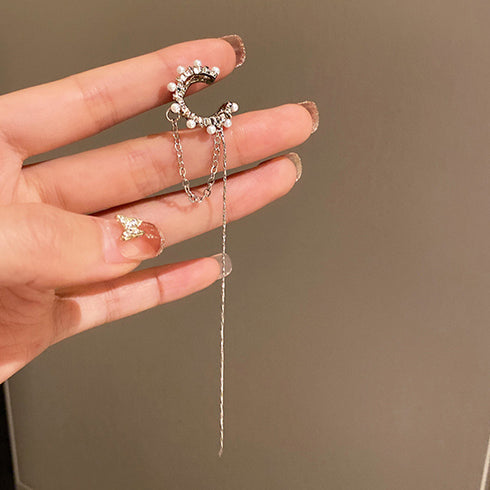 片耳用 イヤーカフ レディースイヤリング ウェアリング チェーンイヤーカフ 韓国 おしゃれ 結婚式 プチプラ アクセサリー 耳飾り フェイクパール キラキラ輝く 80BYU-018