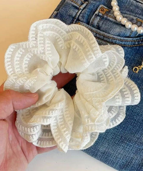 ボリュームレースシュシュ 韓国風ヘアゴム レディース 大人かわいい ヘアアクセ フェミニン ヘアグッズ 甘めスタイル 髪飾り おしゃれ まとめ髪 オルチャン髪ゴム 80JUNSHAN-011