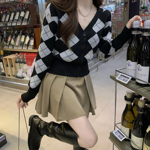 アーガイル柄 ニットカーディガン レトロ レディース Vネック 前開き 羽織り ニットトップス ショート丈 チェック柄 ニットアウター 長袖配色ニット 韓国春秋冬 80LANDN-001