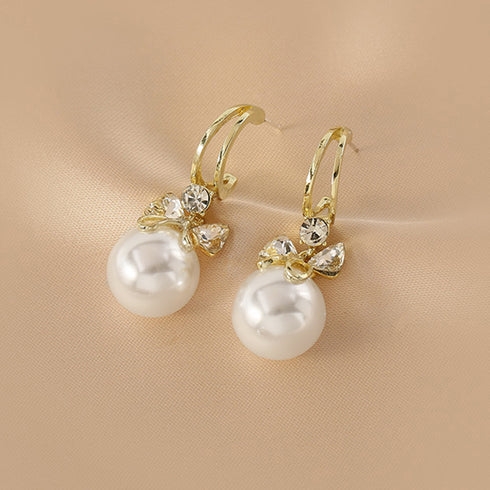 ピアス 韓国 揺れる パールリボンピアス 大粒ピアス レディース 一粒フェイクパール 大ぶりピアス 結婚式 披露宴 アクセサリー プチプラ おしゃれ 耳飾り女性 80MINGHANG-004