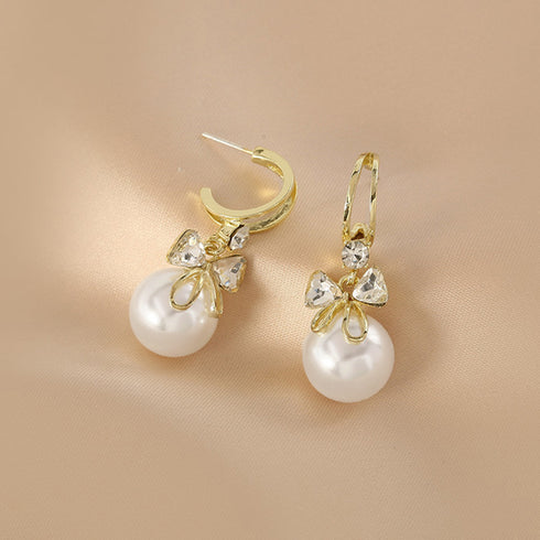 ピアス 韓国 揺れる パールリボンピアス 大粒ピアス レディース 一粒フェイクパール 大ぶりピアス 結婚式 披露宴 アクセサリー プチプラ おしゃれ 耳飾り女性 80MINGHANG-004