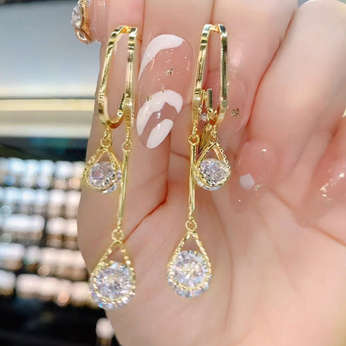 ドロップ ロングピアス レディース 小顔 きらきら 結婚式 アクセサリー ジュエリー 揺れる きれいめ パーティーピアス プチプラ ピアス フェミニン 耳飾り女性 80MINGHANG-005