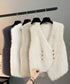 ふわふわファーベストVネックニットベスト レディース ダブルボタン エコファーベスト 春秋冬重ね着 柔らかいニットジレ軽量 大人カジュアル もこもこチョッキ韓国風 80QT-002