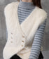 ふわふわファーベストVネックニットベスト レディース ダブルボタン エコファーベスト 春秋冬重ね着 柔らかいニットジレ軽量 大人カジュアル もこもこチョッキ韓国風 80QT-002