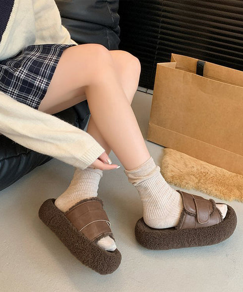 ファーサンダル 厚底 レトロボアサンダル レディース 暖かい ぺたんこ靴 もこもこルームシューズ 履きやすい フラットコンフォートサンダル 疲れない秋冬靴 韓国風 80TONGTAI-022