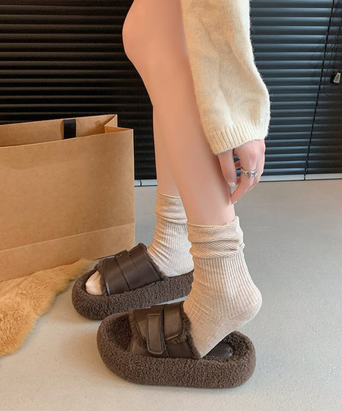 ファーサンダル 厚底 レトロボアサンダル レディース 暖かい ぺたんこ靴 もこもこルームシューズ 履きやすい フラットコンフォートサンダル 疲れない秋冬靴 韓国風 80TONGTAI-022