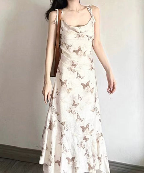 蝶柄キャミワンピース アシンメトリー夏服 リゾートワンピース レディース 涼しげ ロングワンピース ノースリーブ フリルワンピース 大人可愛い フレアワンピース夏 80YIGL-007