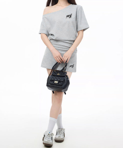 ガーリーセットアップ ワンオフショルダー Y2Kセット 肩見せ ワンポイントトップス ミニスカート 半袖Tシャツロゴ デート服 韓国っぽい 夏服セット スクール風 80YIKLI-002