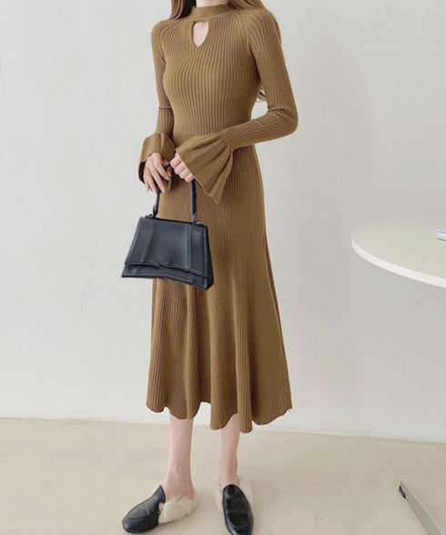 キーホールネックリブニットワンピース秋冬 レディース フレアスリーブワンピース 前後2wayモックネックロングワンピ 上品ベル袖Aラインワンピ ボディラインニット 80YT-037