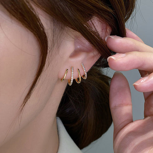 キラキラ ピアス 韓国風 イーグルクロー スタッドピアス レディース スタイリッシュ フォークピアス おしゃれ アーチ型ピアス かぶらない 珍しい 80YUNNIAN-001