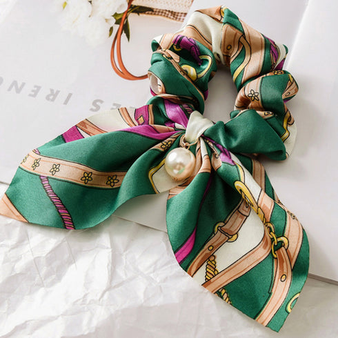 スカーフ シュシュ ヘアゴム 蝶結び スカーフ シュシュ ヘアゴム 蝶結び リボン ヘアアクセサリー フラワープリント 髪飾り フェイクパール まとめ髪 80YUS-001