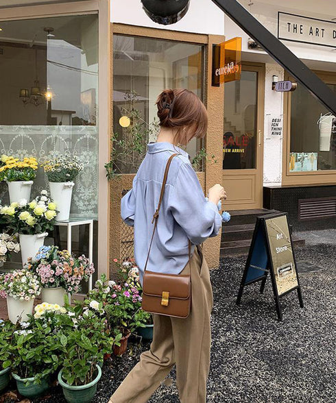 シャツブラウス 襟付き 長袖 レディース 大人かわいい トップス オフィスカジュアル Vネックシャツ 体型カバー 春秋夏服 着やせ ゆったりブラウス 無地 韓国風 81KAISL-005