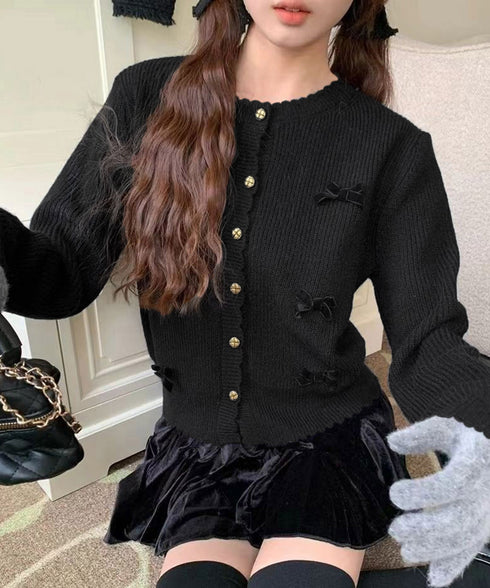ニットカーディガンリボン飾り 秋冬ニット レディース 韓国風ニットトップスクルーネック 大人可愛い 長袖ニットアウター 程よい甘さセーター メタルボタンニット羽織 83CHENXN-006