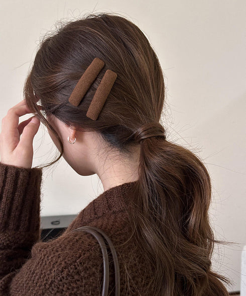 ウール調ヘアクリップ2点セットスリーピン フェルト風前髪クリップ跡がつかない 大人可愛いパッチンピンシンプル おしゃれヘアアクセサリーレトロ髪飾り起毛素材ヘアピン 83TTONG-001